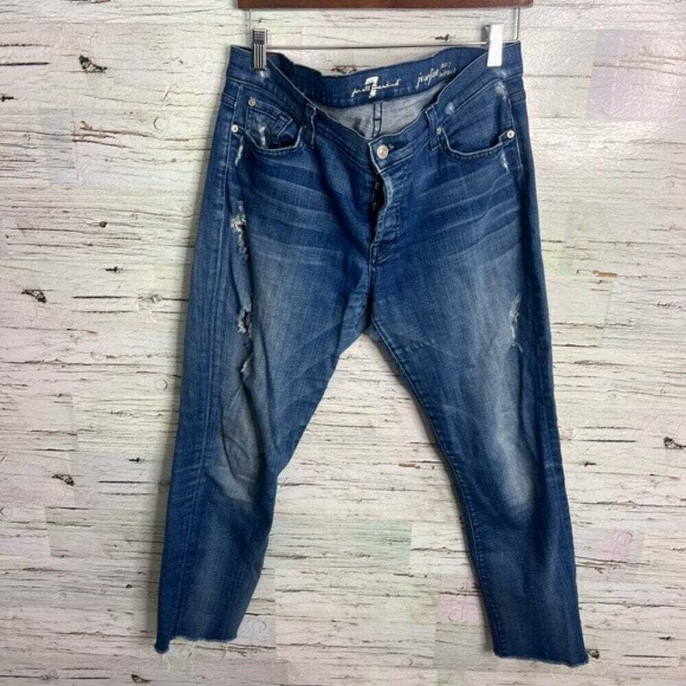 7 For All Mankind Josefina Distressed Skinny Boyfriend Jeans size 31